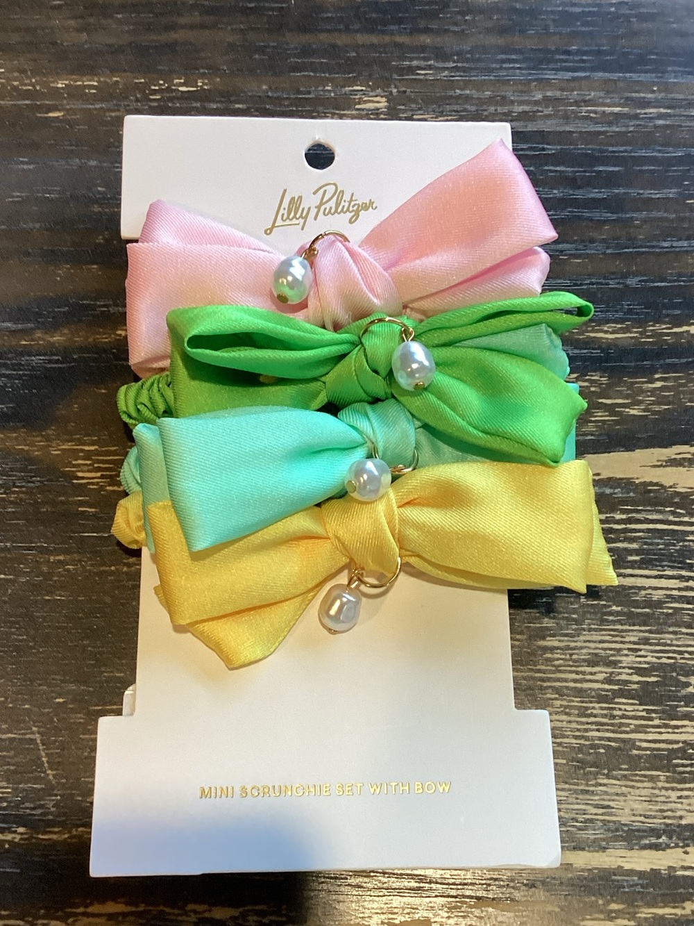 Lilly Pulitzer 4 Pack Pastel Bow Scrunchies Pink, Green, Aqua, Yellow